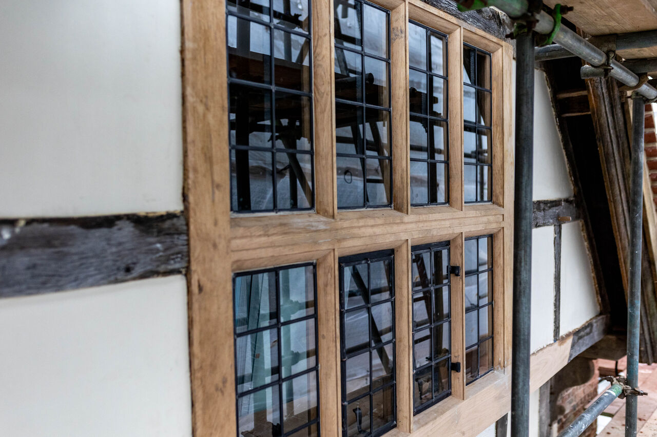 Wapsbourne Manor oak-frame restoration